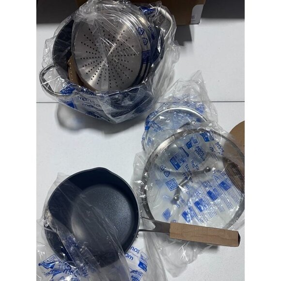 Tramontina Ceramic Non-Stick 11 Piece Cookware Set with Utensils - Picture 5 of 7